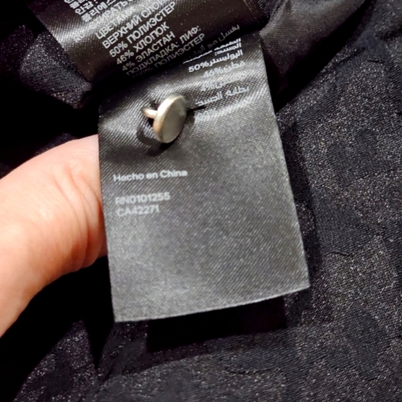 H&M ✦ Black Animal Print Dress 2 ✦ Cutout Back Lined Structured Sleek Stretch 2 - Picture 9 of 16